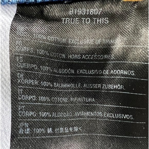 Volcom Georgia May Jagger GMJ Boyfriend Grommet Jean Light Blue Size 27 - Picture 14 of 15